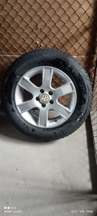 Зимни гуми Vredestein  195/65/15 с джанти