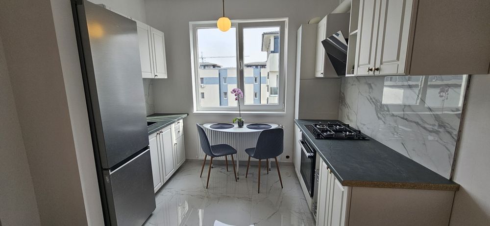 Proprietar închiriez apartament cochet, 2 camere tip studio