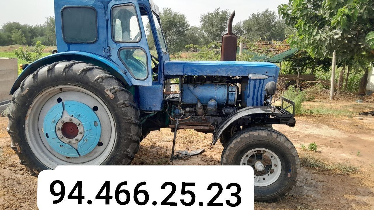 Traktor 40 sotiladi