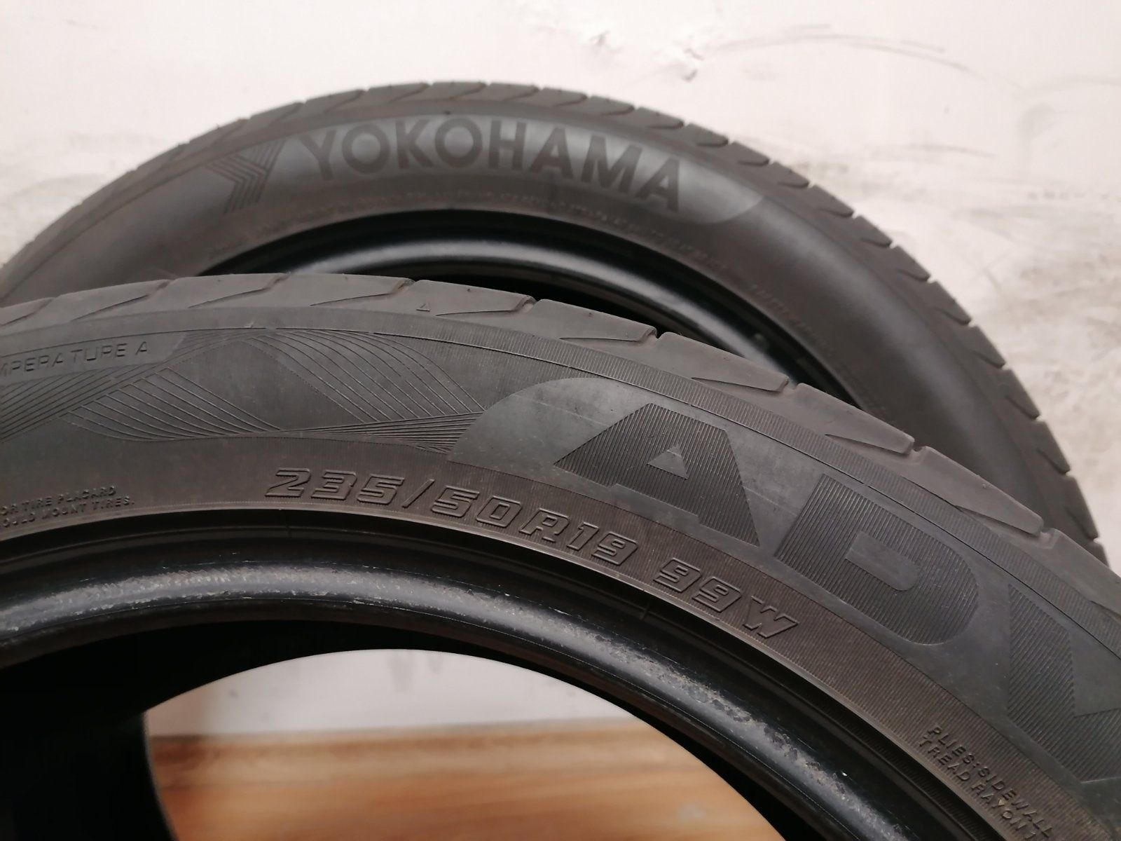 2 бр. 235/50/19 Yokohama / 225/55/19 Bridgestone гуми