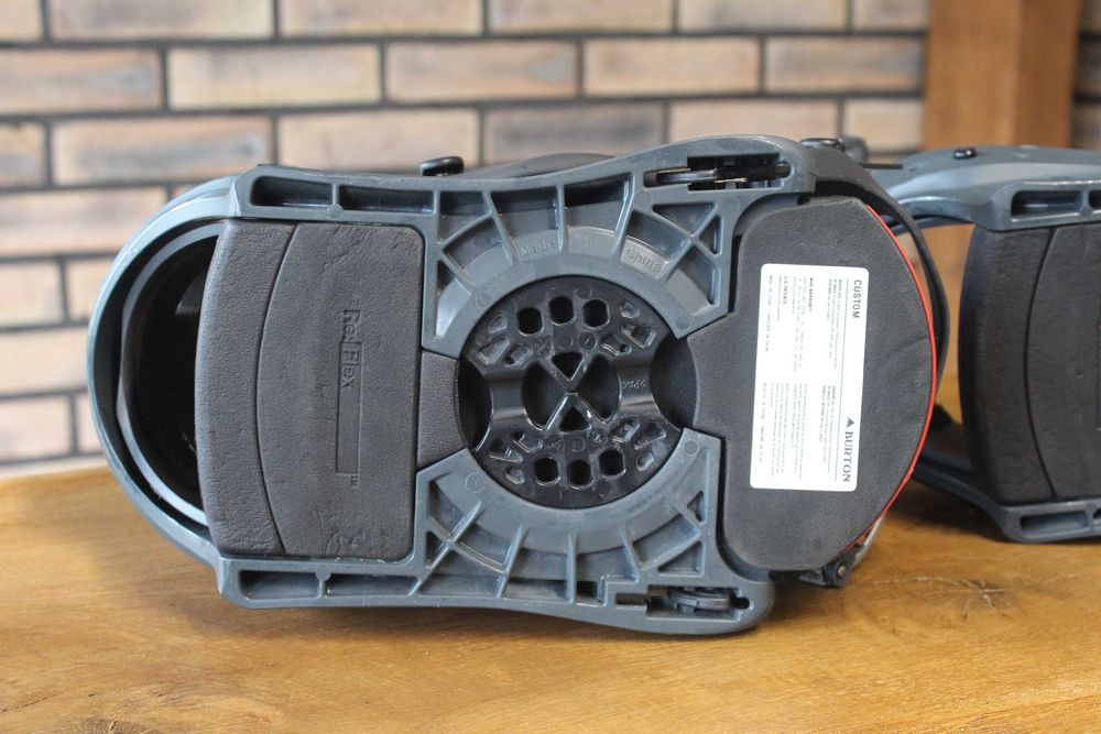 Legaturi Burton pentru placa de snowboard