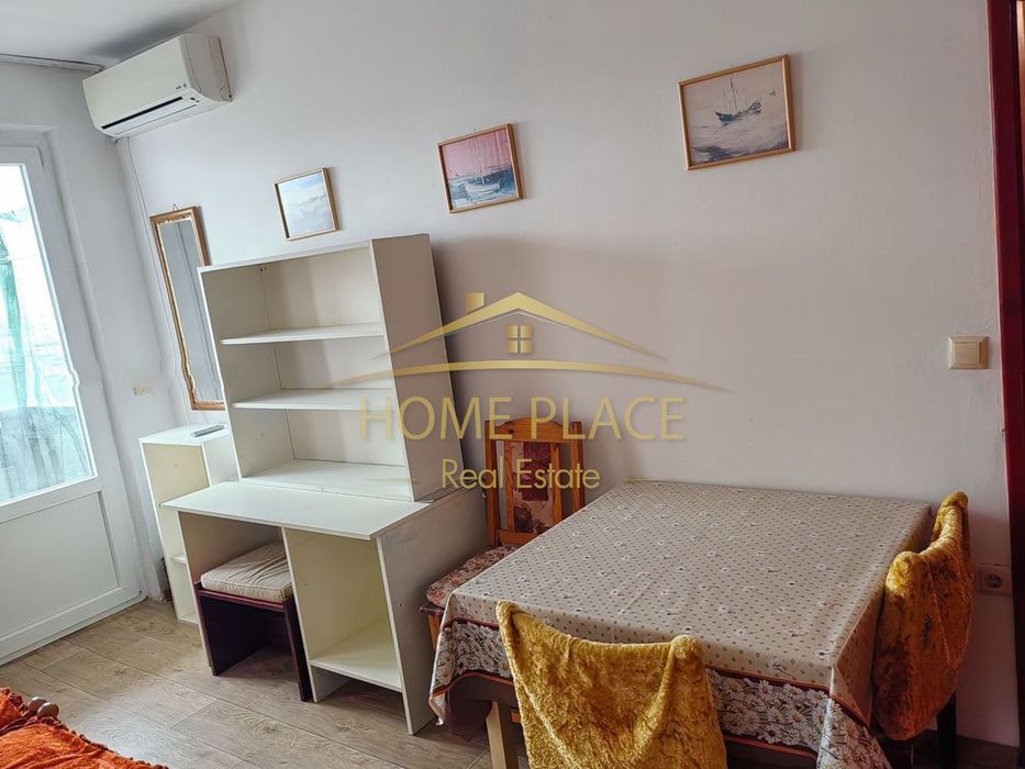 Дава се под наем Двустаен апартамент в Варна, Базар Левски - 42 кв.м за 357 € - Снимка #1