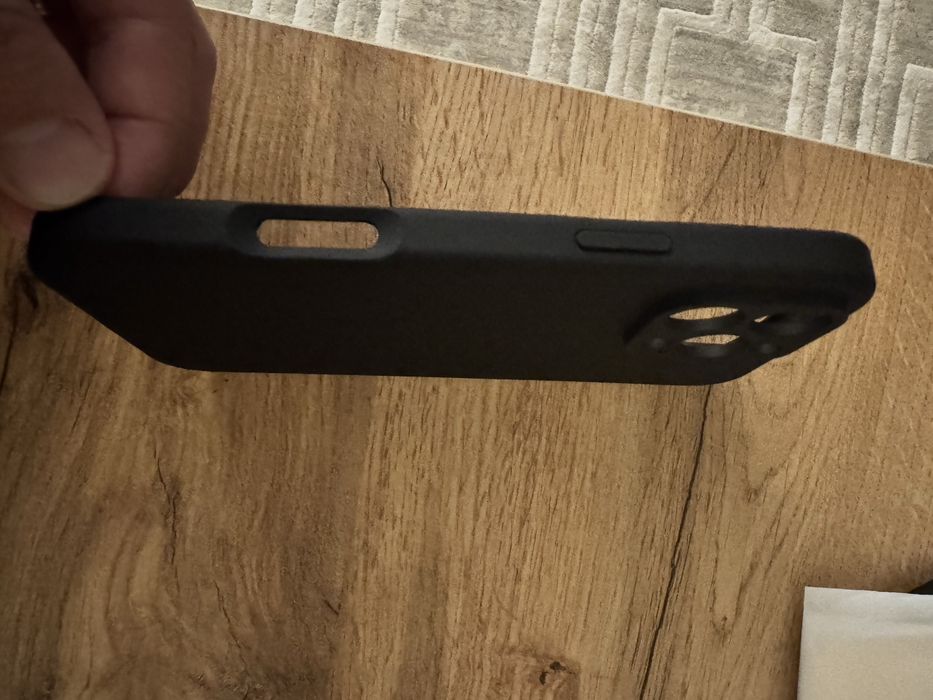 Husă magsafe și folie de sticlă 16 pro max