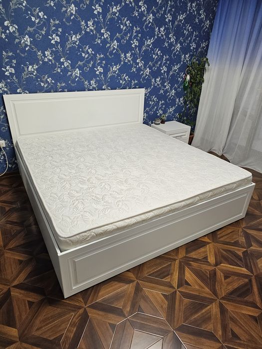 Продам кровать+матрас