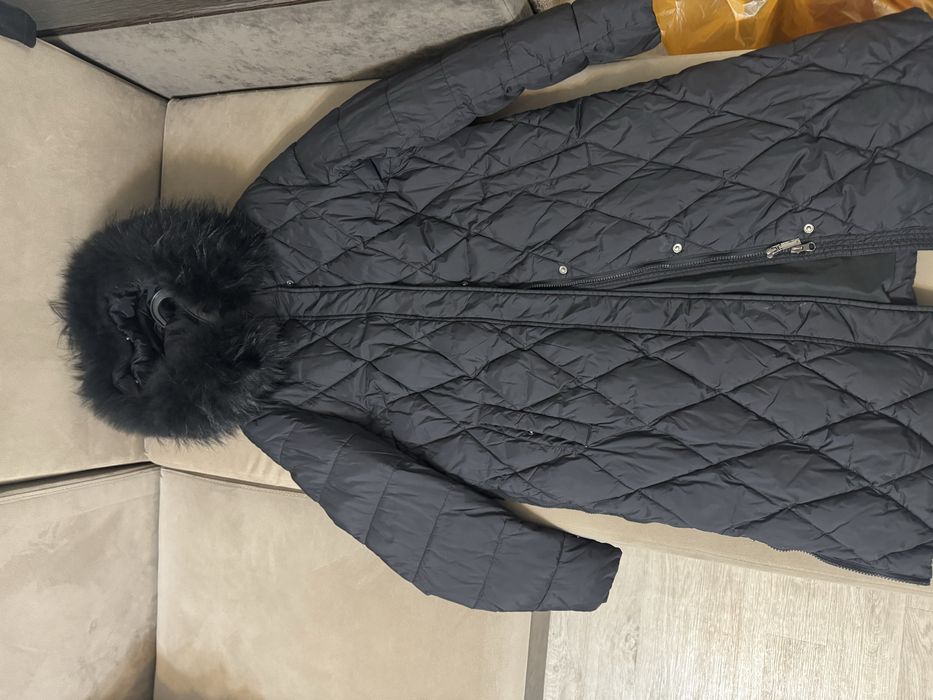 Продам женский пуховик