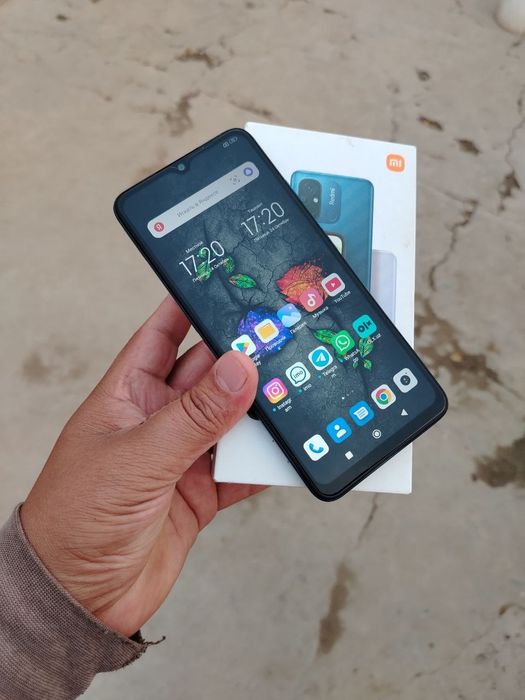 Redmi 12c xotra 4/64