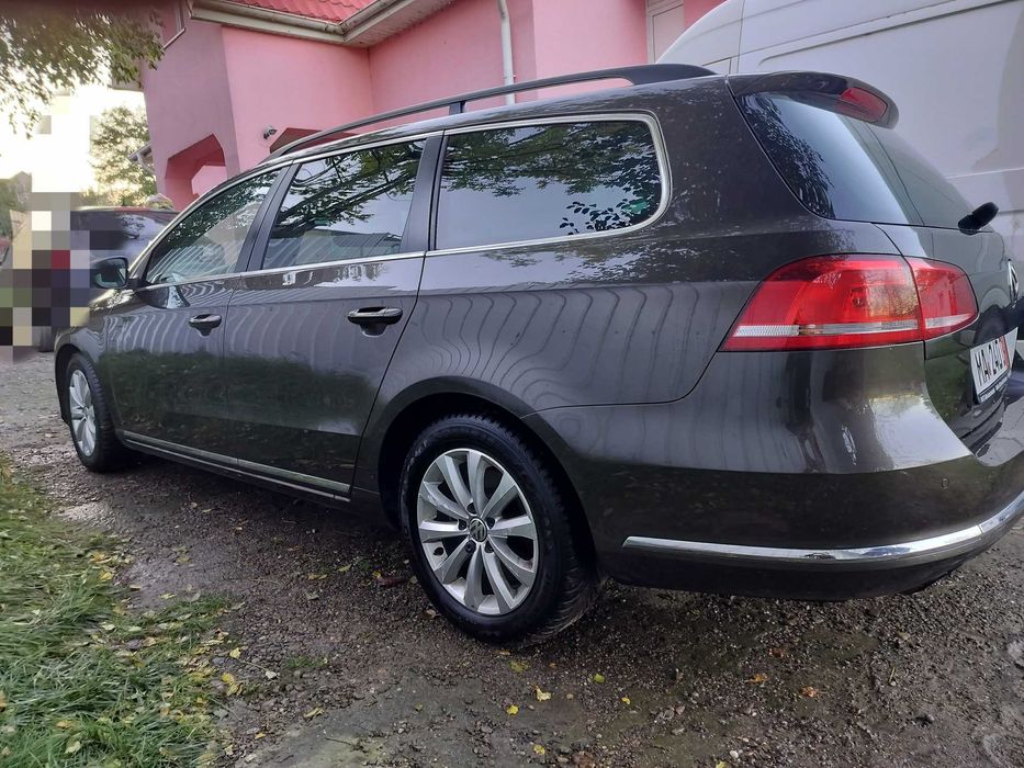 De vânzare VW Passat B7 2013 luna 04 ..2.0 TDI 140 CP euro 5 ...