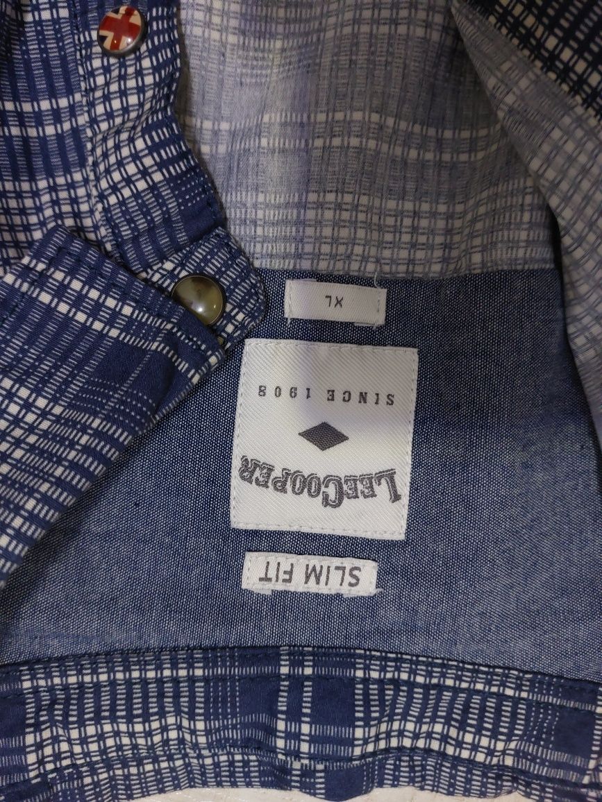 Blugi bărbătești H&M Levis și cămașă Levis