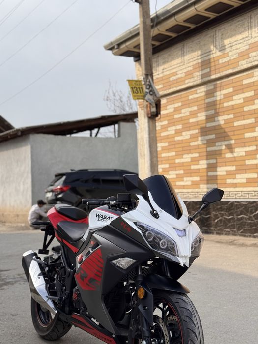 Motosikl yamaha r5
