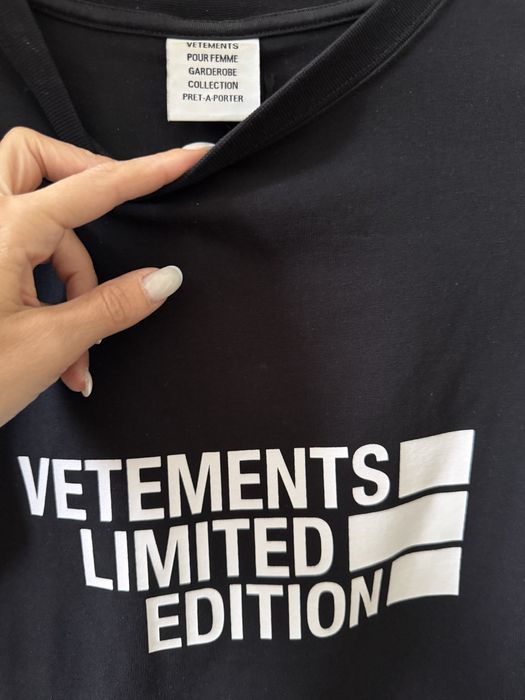 Оригинална тениска VETEMENTS