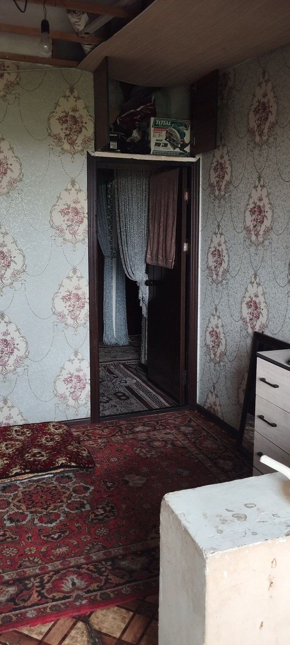 Продаю 2-х комнатнаю квартиру Сергели 4, Автосалон
