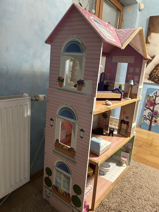 Casuta   papusi 120 Inaltime, 33 cm adincime, latime 80 cm