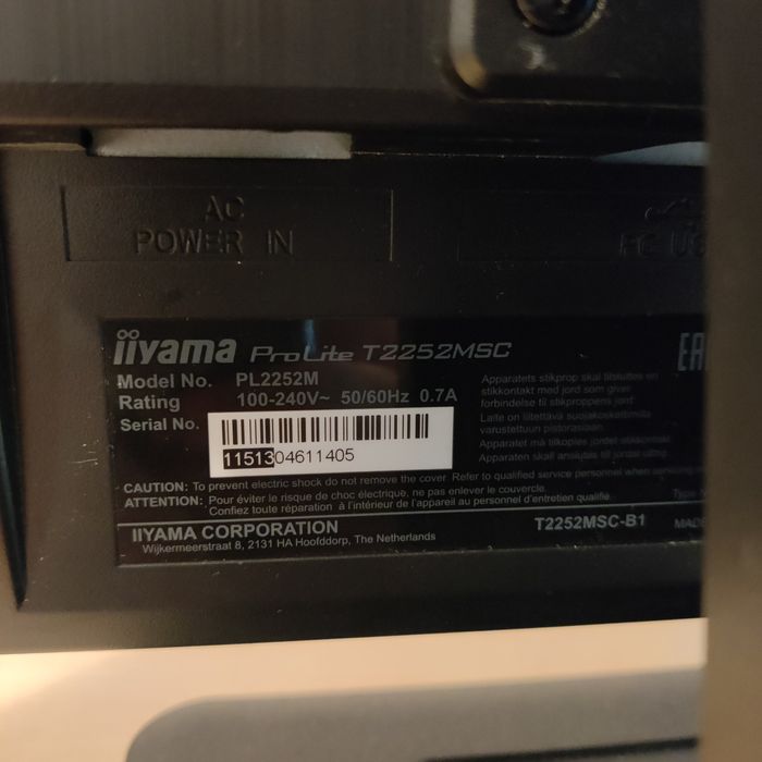 Vând 2 monitoare Benq/Yiama