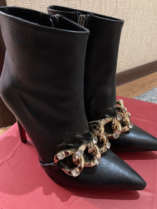 Продам обувь