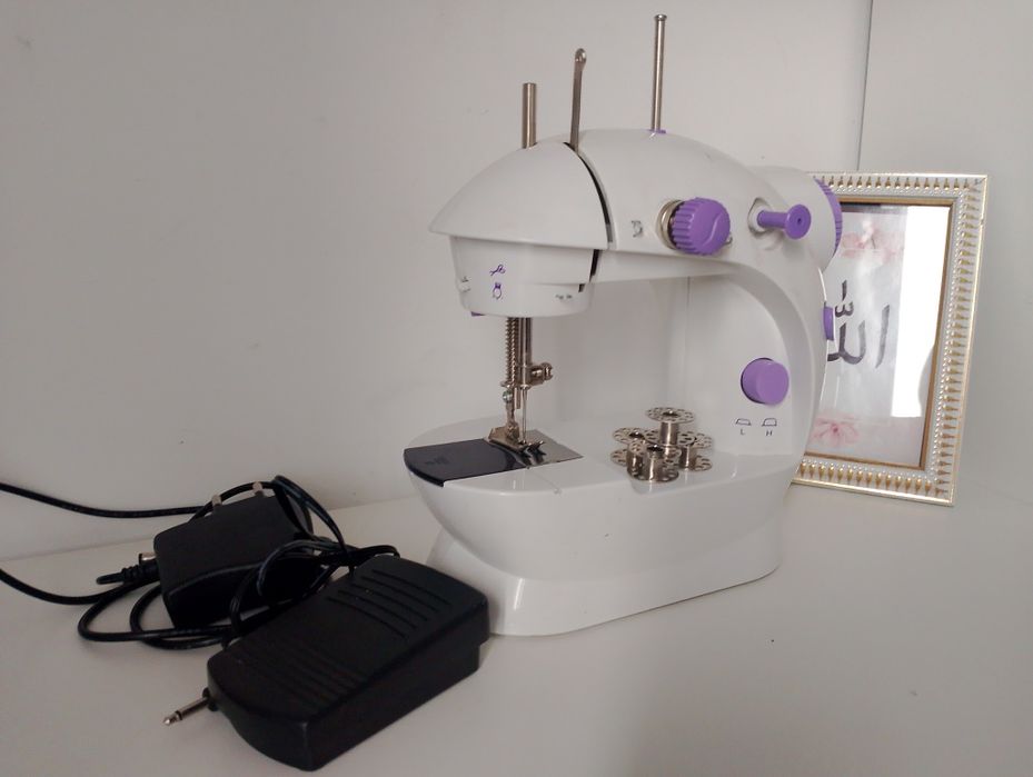Швейная машинка новая