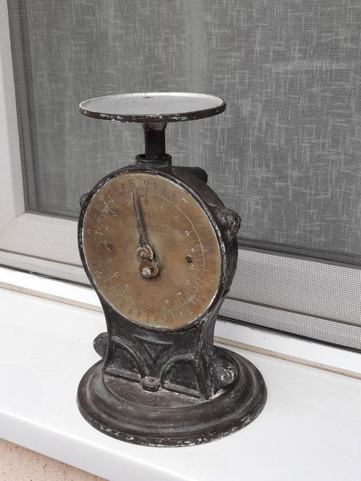 Cantar vechi antic rustic vintage exponat bucătărie terasa magazin