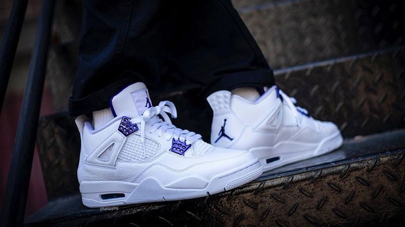 Кроссовки Nike Air Jordan 4 Purple Metallic