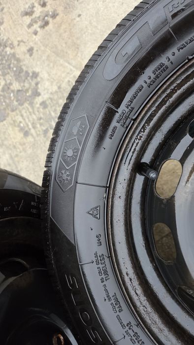 Set jante originale 4x108 Ford 175/65R14 cauciucuri Iarna Stare F buna