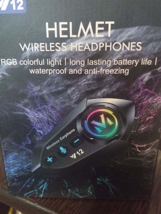 Продам блютуз гарнитуру для мотошлема