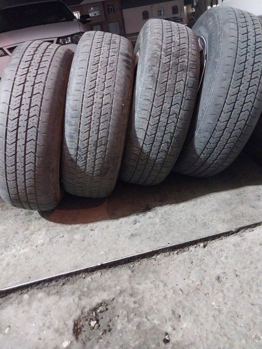 Диски ва шина комплект балон срочно сотилади