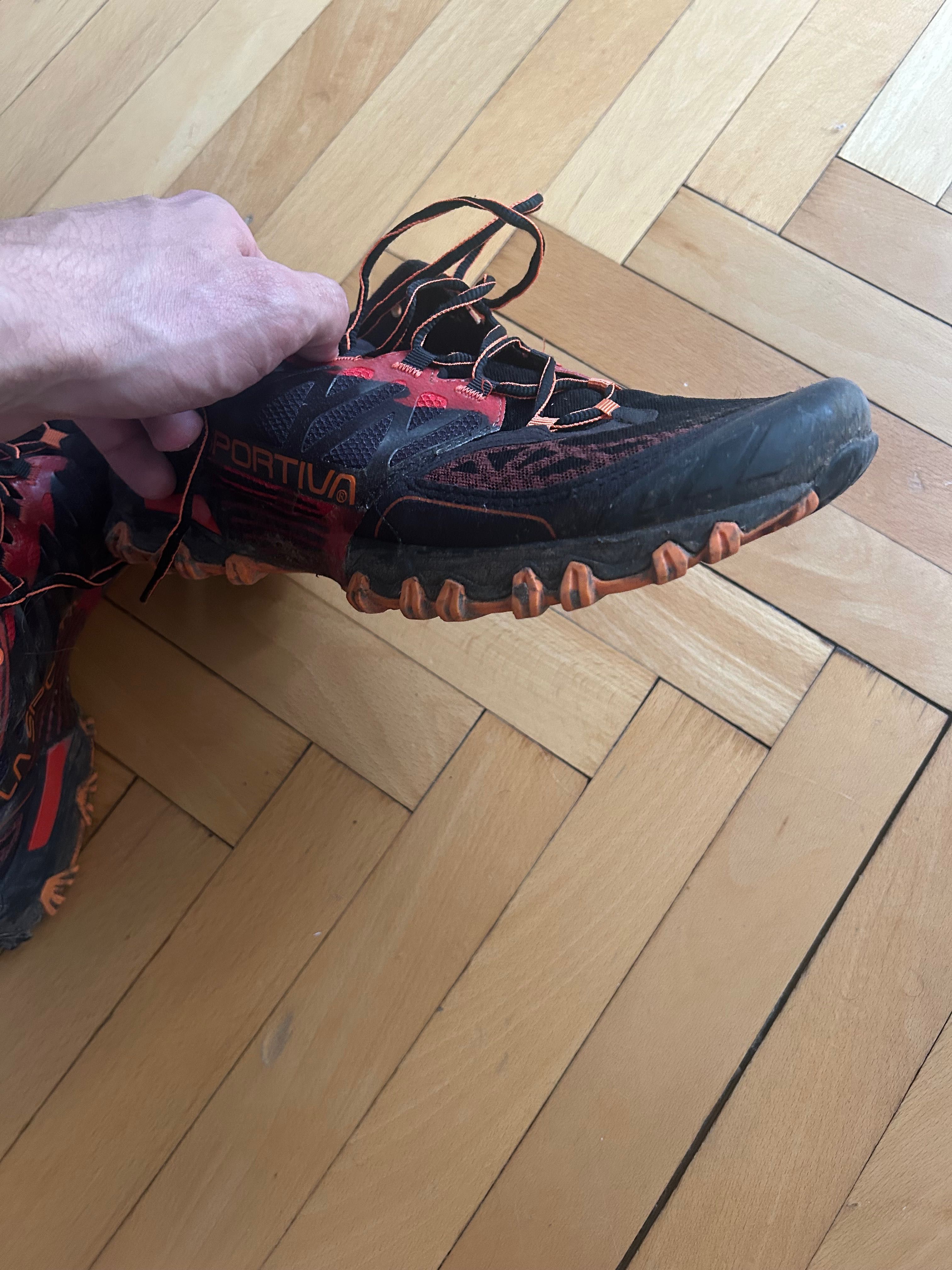 La sportiva туристически обувки номер 45