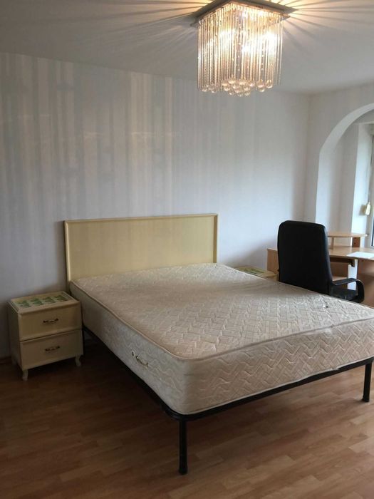 Apartament 1 camera, zona linistita, mobilat, disponibil 16 octombrie