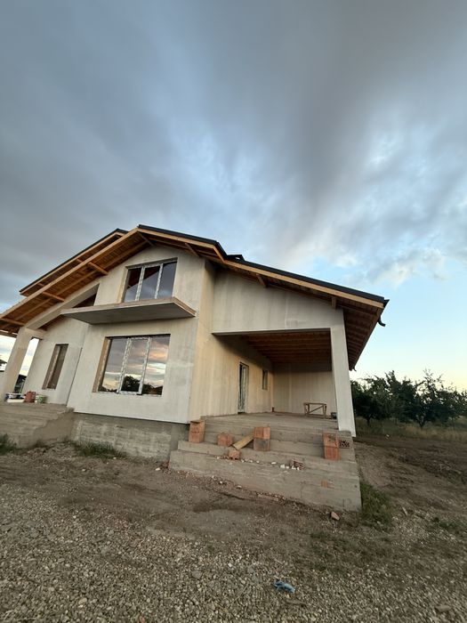 casa noua de vanzare la 14km de bucuresti