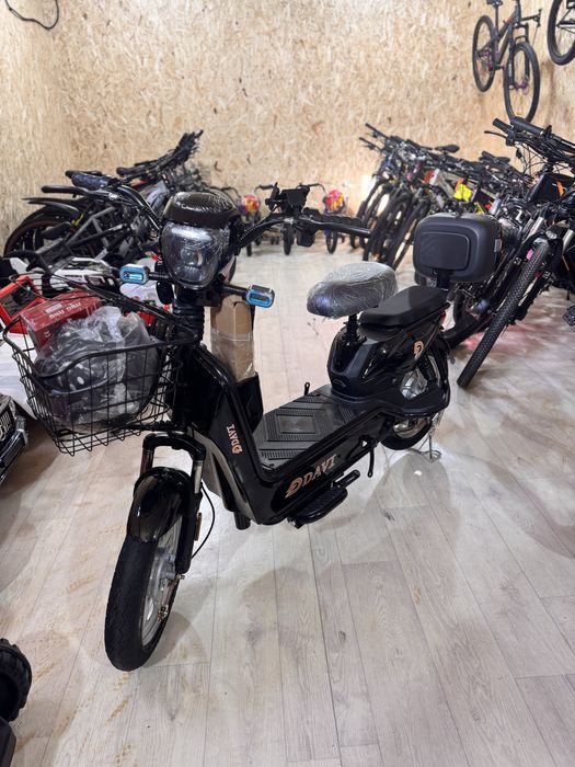 Электроскутер Davi 16