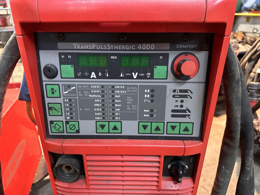 Aparat de sudura FroniusTranspulsSynergic 4000