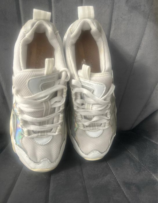 Adidasi dama Skechers
