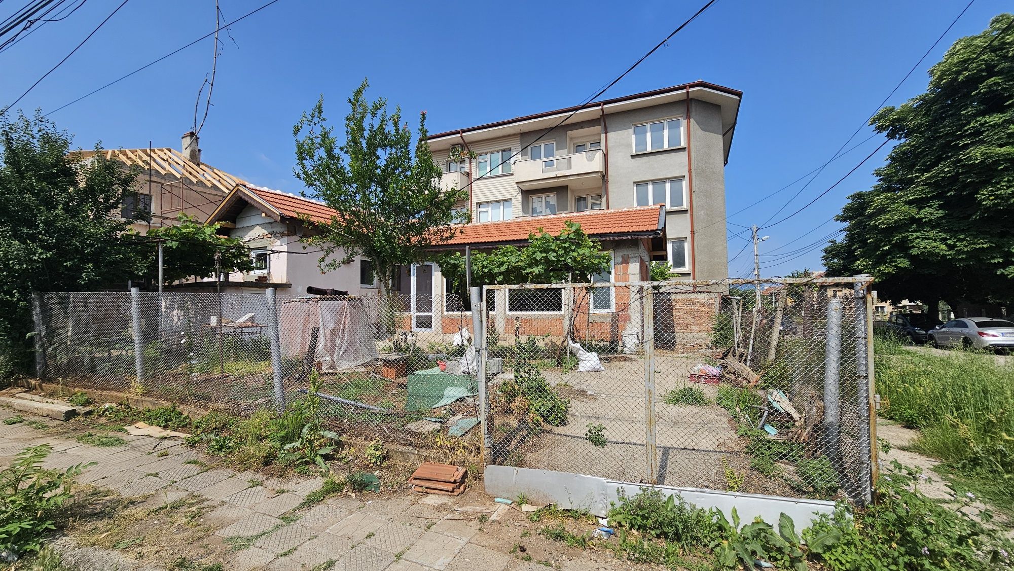 Къща Гр.Враца Металург 90кв.м