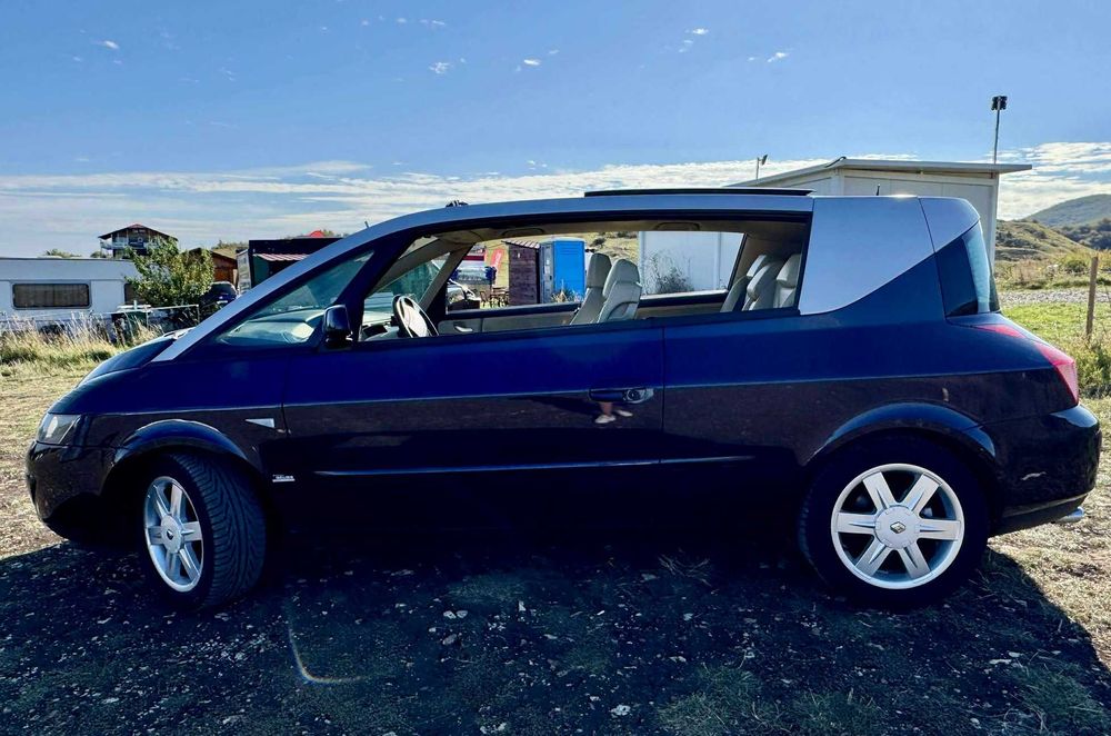 Renault Avantime – un model unic, elegant și confortabil!