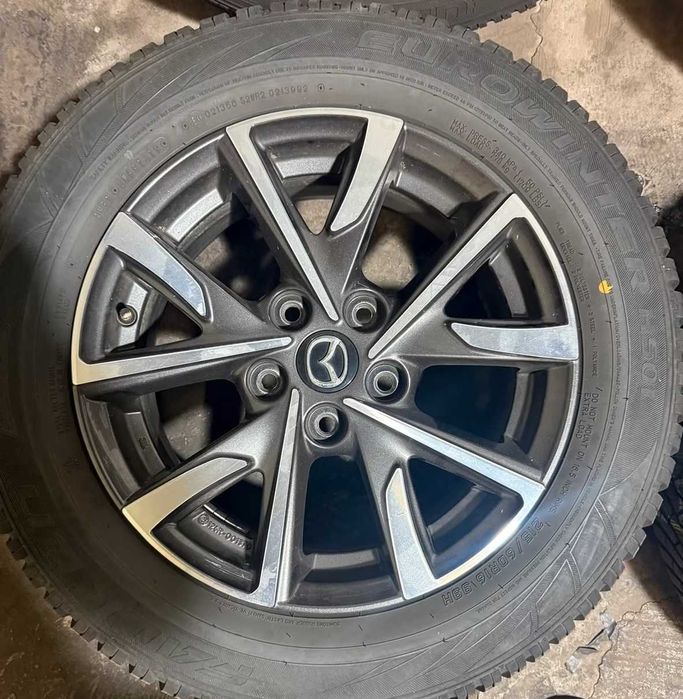 Jante Mazda CX3 CX30 anvelope iarna FALKEN EUROWINTER 215 60 16