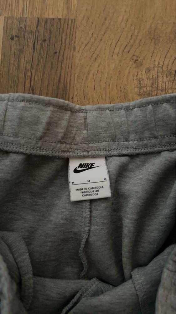 Nike Tech Fleece Pantaloni