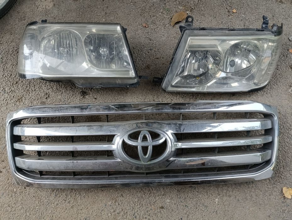 Продам фары и решетку на Лэнд Крузер 100