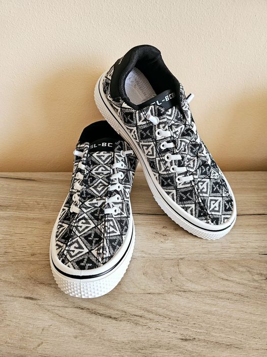 Sneakers  unisex noi 42