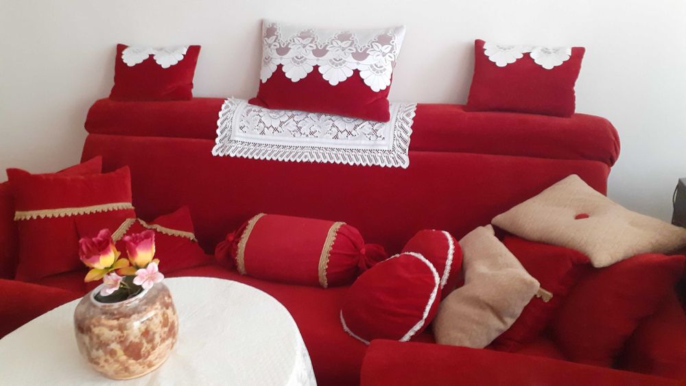 Запазена холна гарнитура