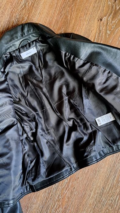 НОВО! Reserved дамско кожено яке XS