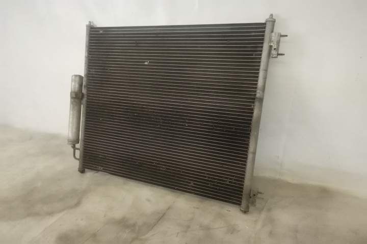Радиатор за климатик Оригинален В добро състояние 3.0 ДИЗЕЛ Ленд Роувъ