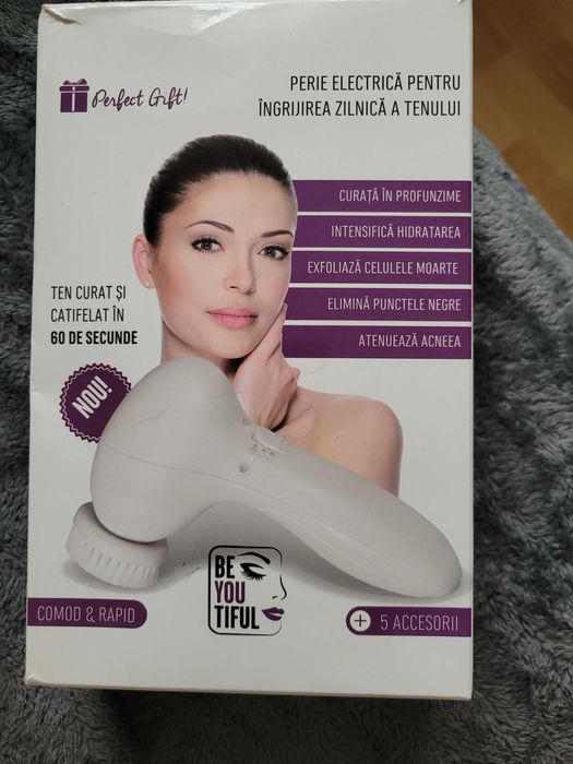 Perie electrica pentru ingrijirea zilnica a tenului