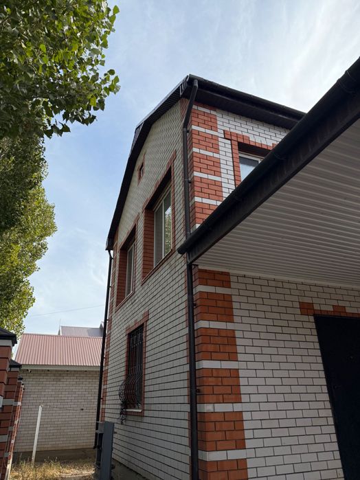 Продам дом в Заречном -2 ,недалеко от главной трассы (2 улица)