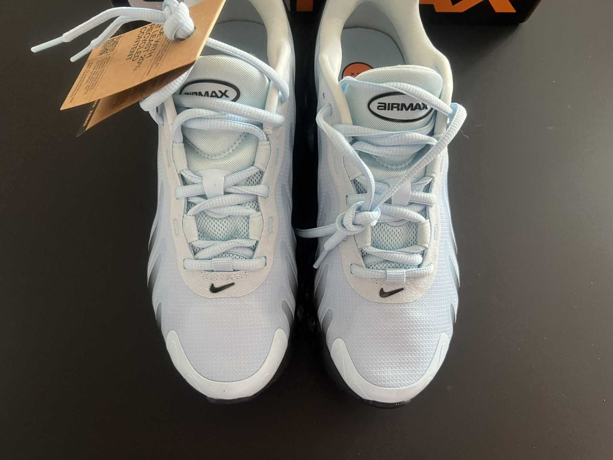 Дамски маратонки Nike W Air Max DN8
