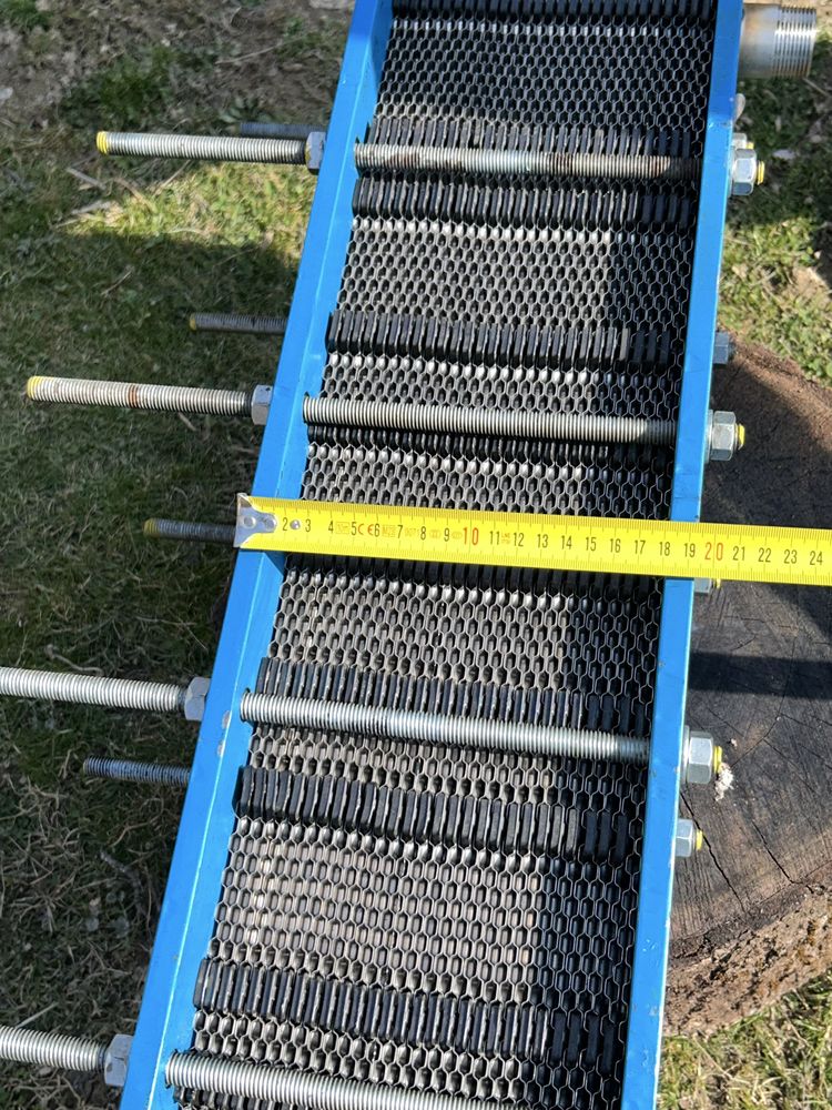 Schimbator de caldura in placi