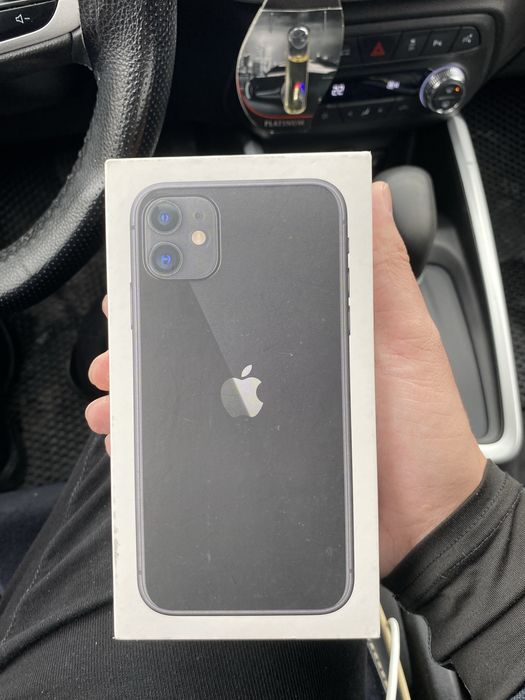Iphone 11 black 128 GB AKB 77%