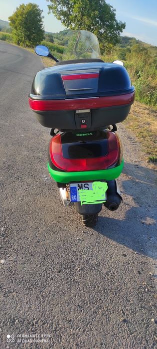 Honda scuter 250 ccm