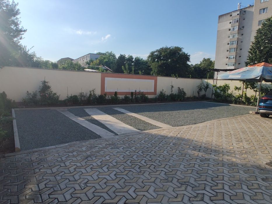 Spatiu office birou apartament 2 camere artera principala parcare