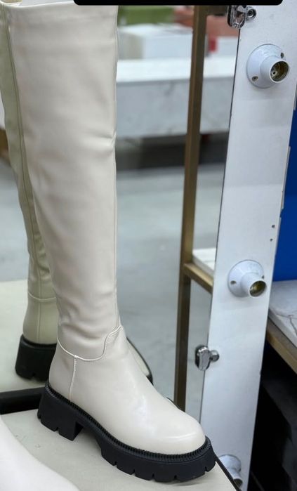 Продам ботфорты новые