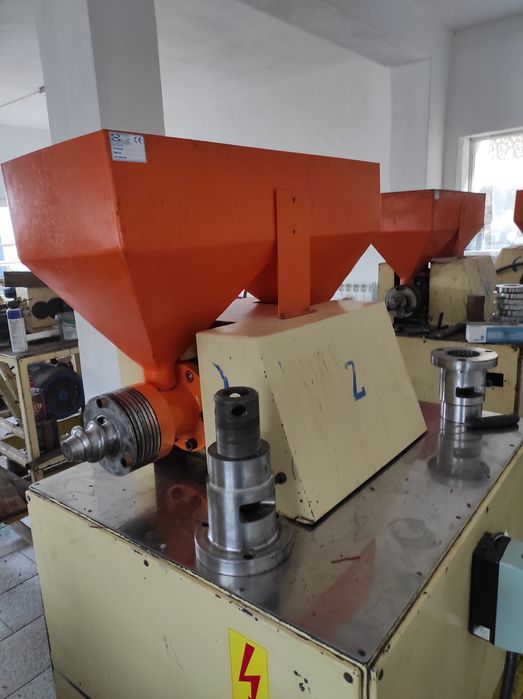 Presă de ulei la rece