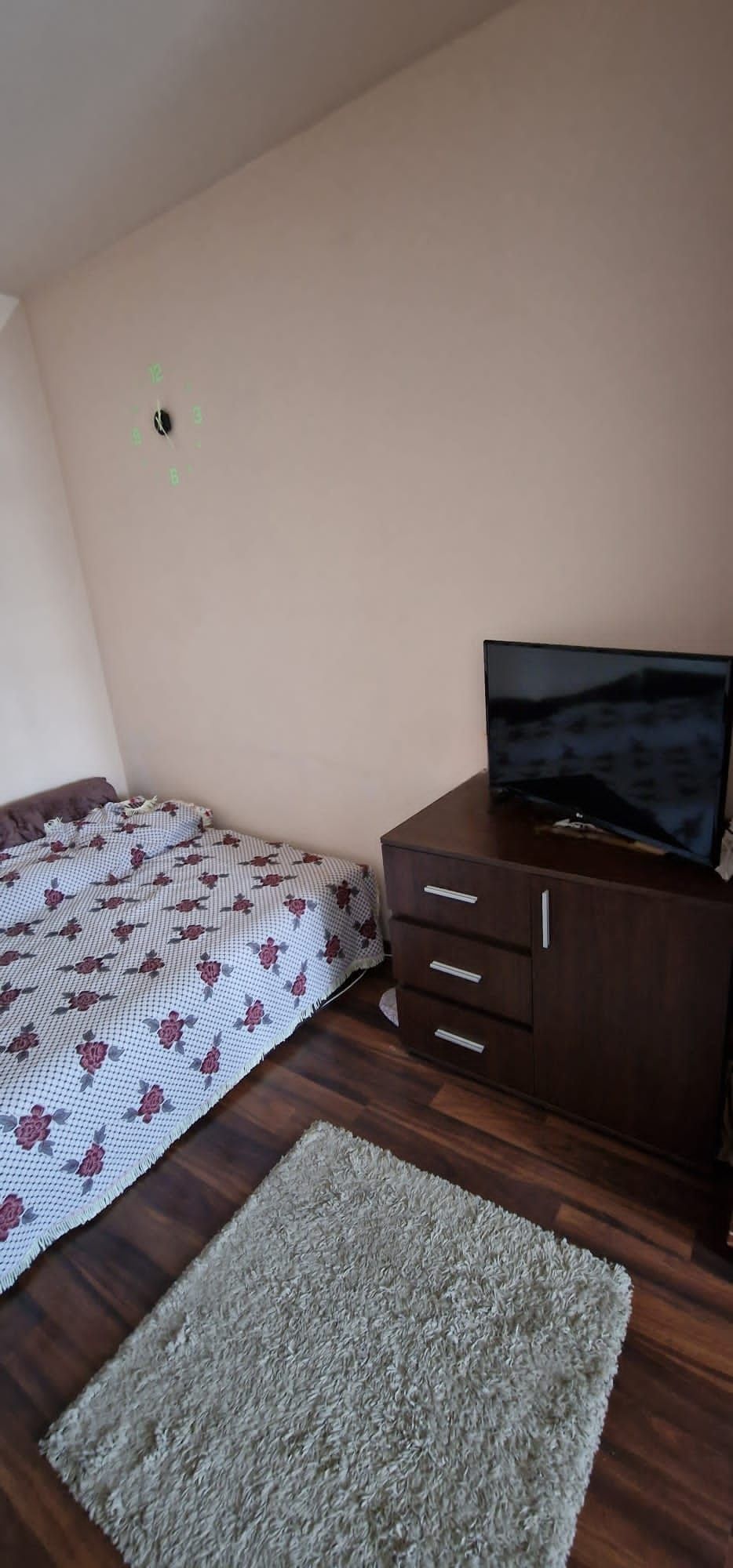 Apartament 2 camere, Malu Rosu