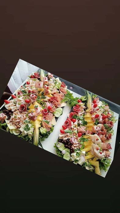 Berbecut la protap,grataragiu,ospătari,bucatari